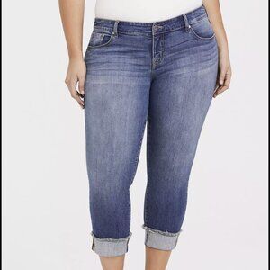 Torrid Boyfriend Crop Jeans Size 18